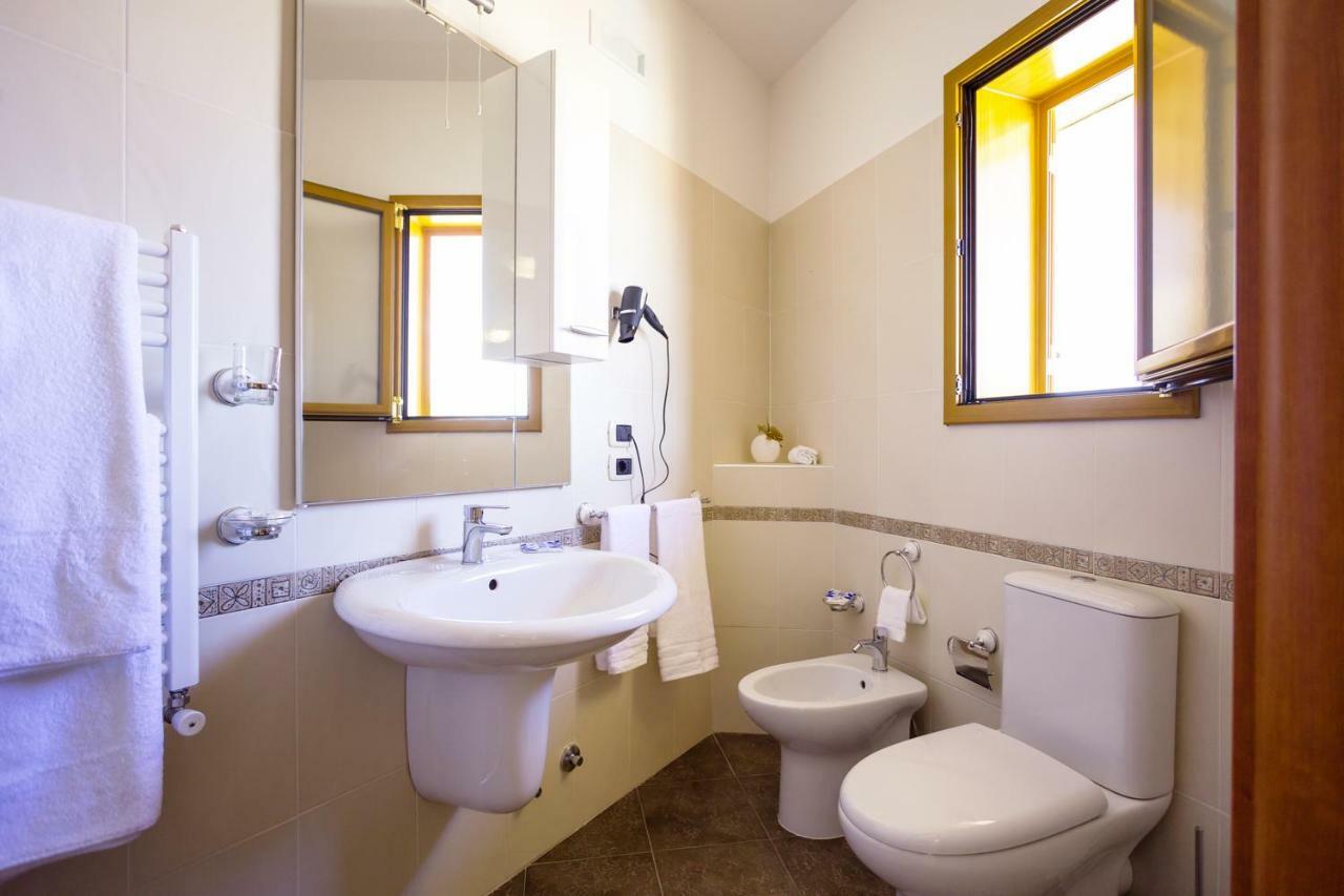 Bed and Breakfast Rocca Degli Etnei Paterno  Exterior foto